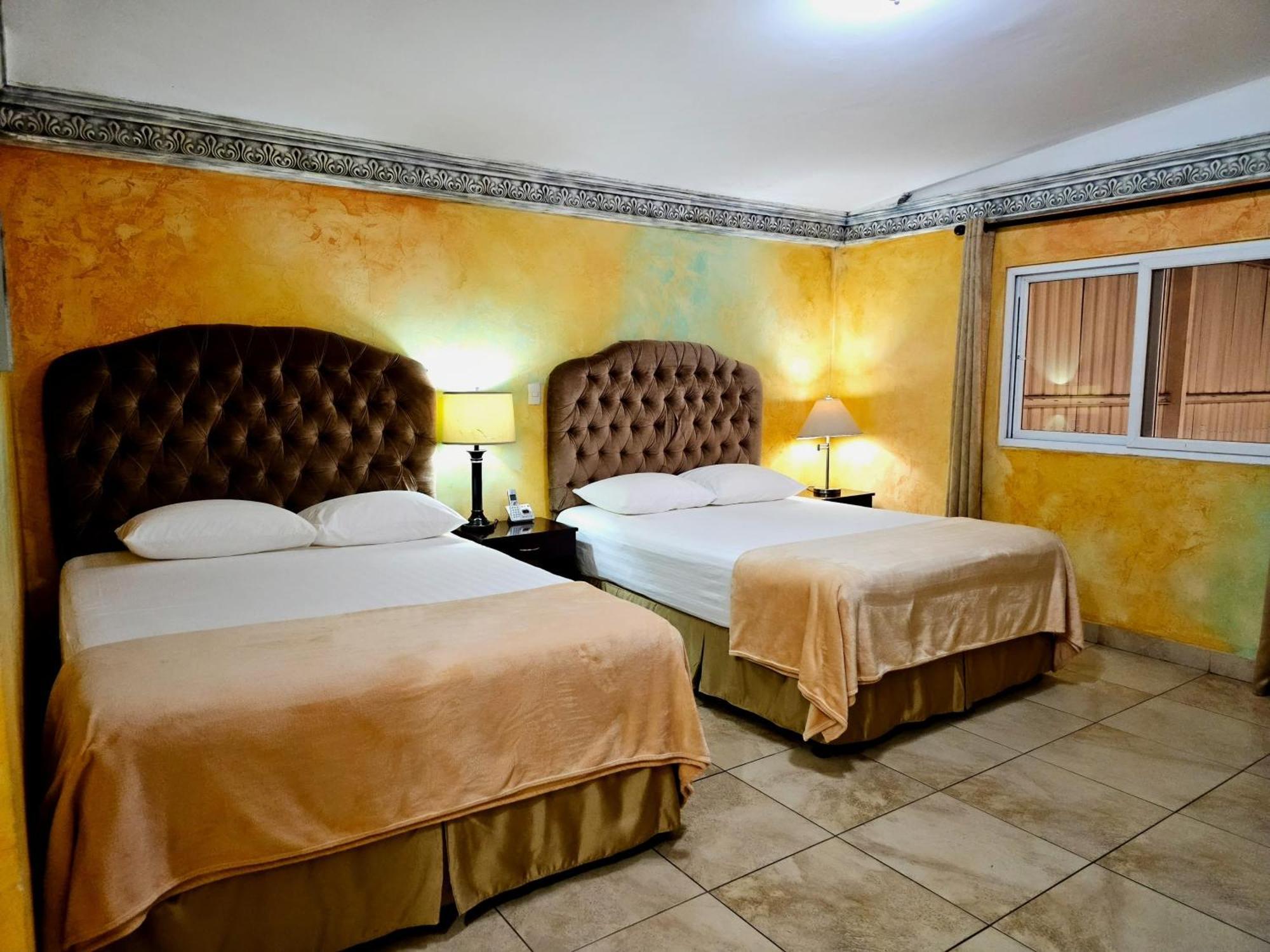 Antigua Inn Hotel Guatemala City Екстер'єр фото
