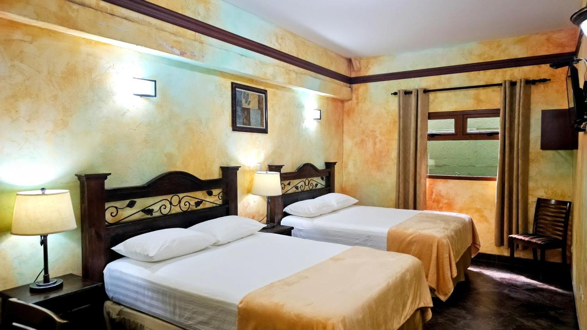 Antigua Inn Hotel Guatemala City Екстер'єр фото
